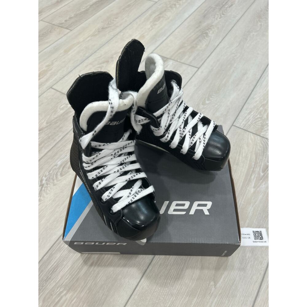 Bauer Youth Size 9 Ice Hockey Skates Black Used